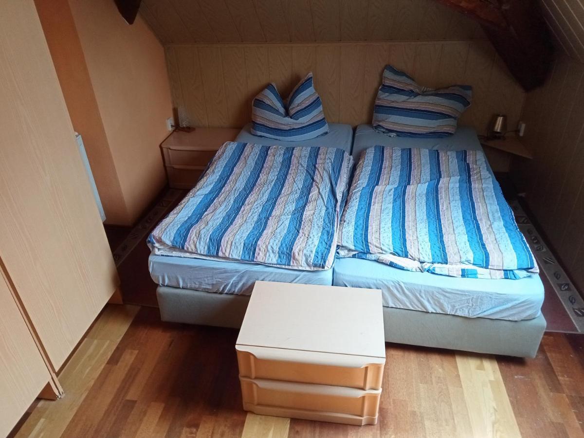 Uebernachtungszimmer 1 Schlettau Kültér fotó